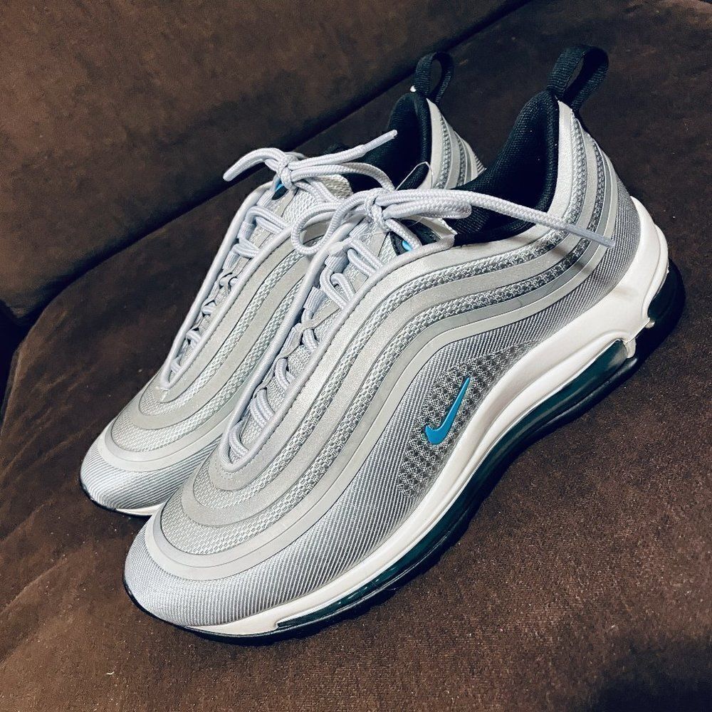 Mint Condition NIKE AIR MAX 97 Silver Bullet 9 US - Picture 14 of 16